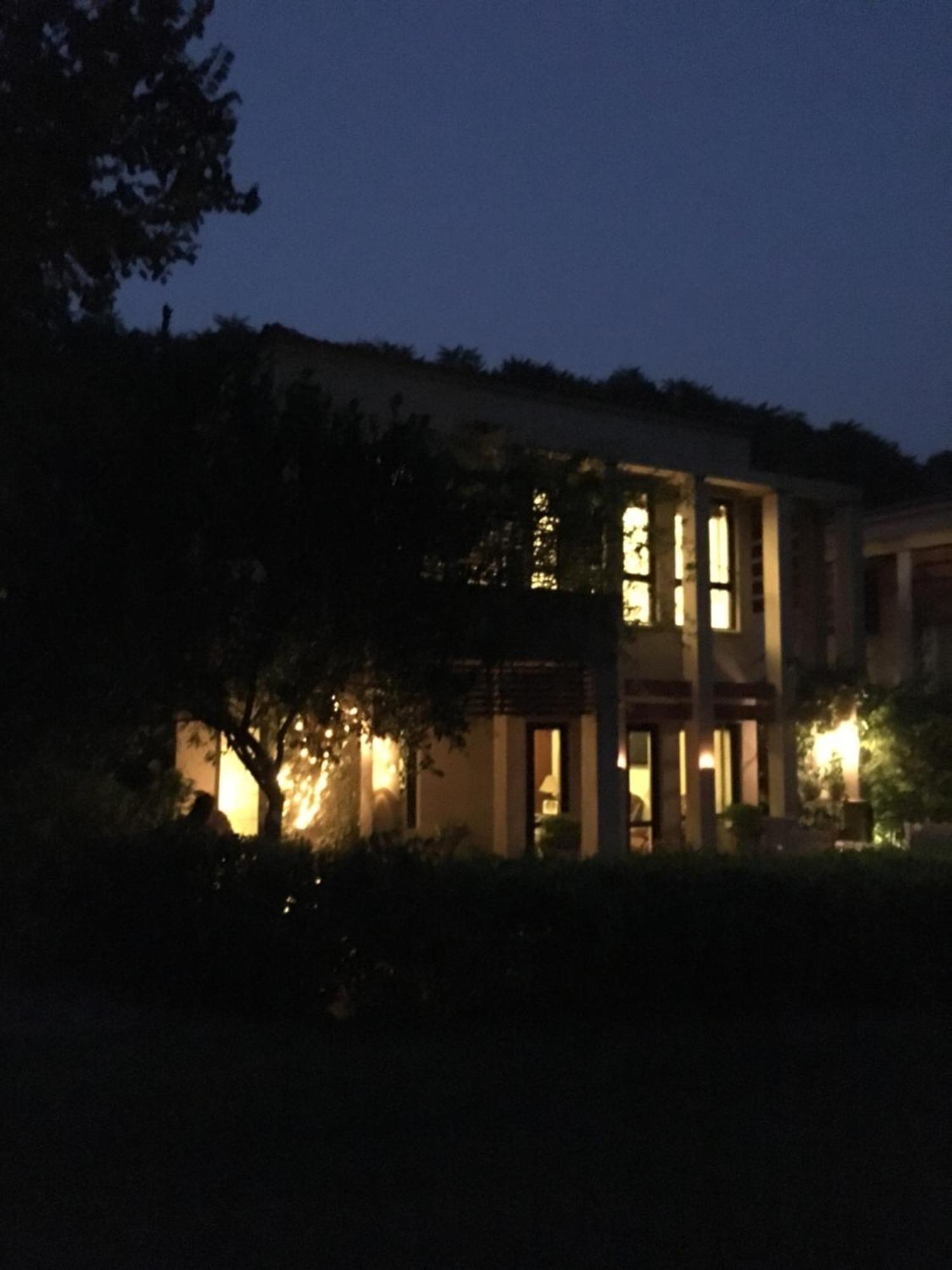 Villa At Tarudhan Valley Golf Resortマネサール エクステリア 写真