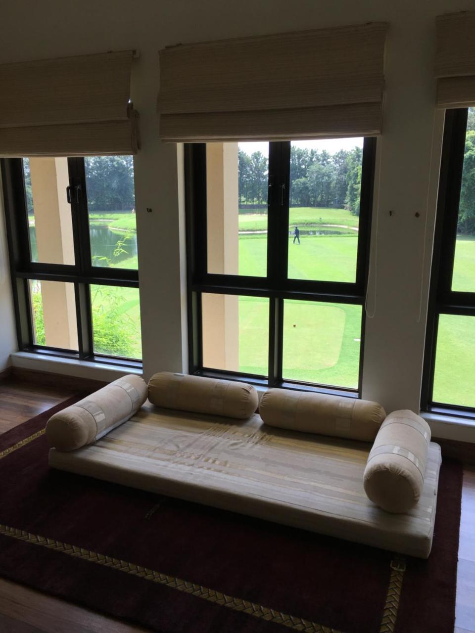 Villa At Tarudhan Valley Golf Resortマネサール エクステリア 写真